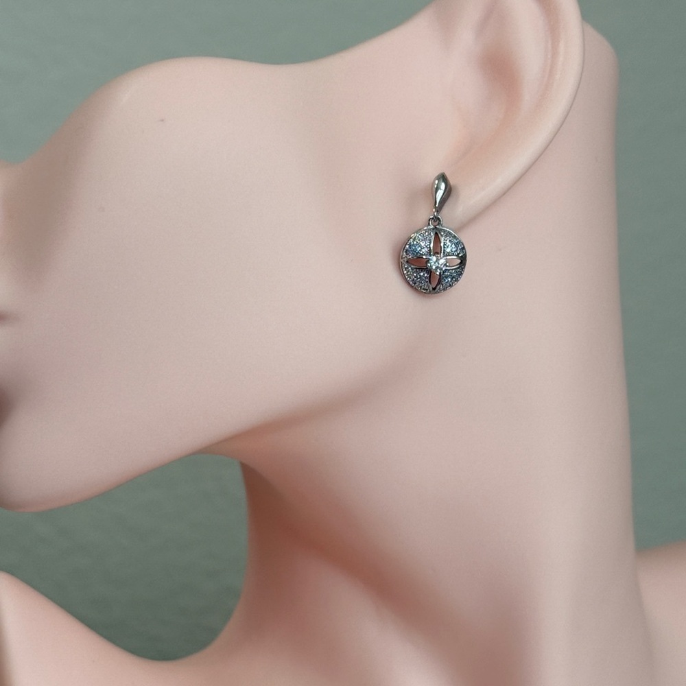 ⚜️ Elegant Silver Drop Earrings - Picture 3 of 7